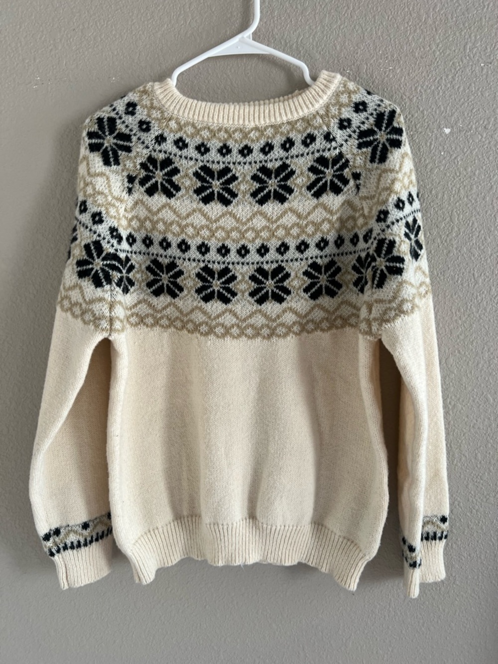 Women’s Cream Nordic Snowflake Sweater